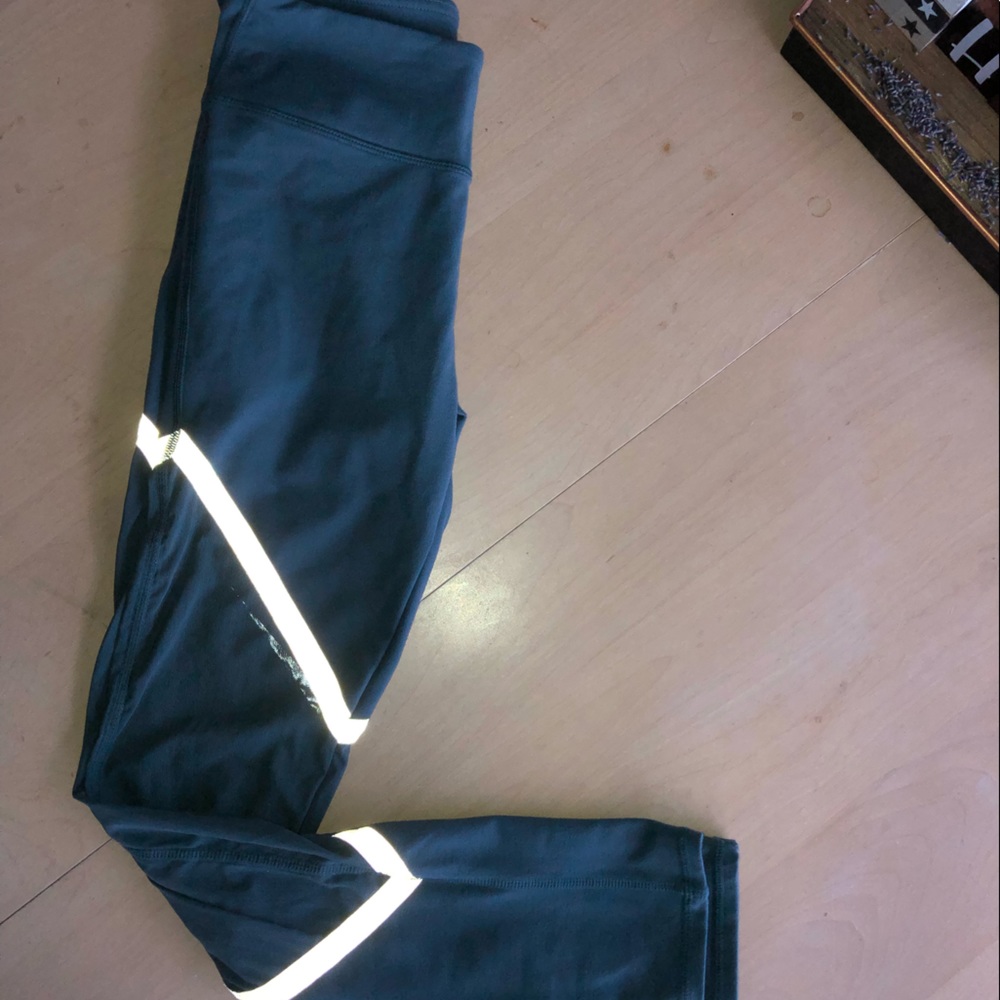 Small women’s fabletic leggings